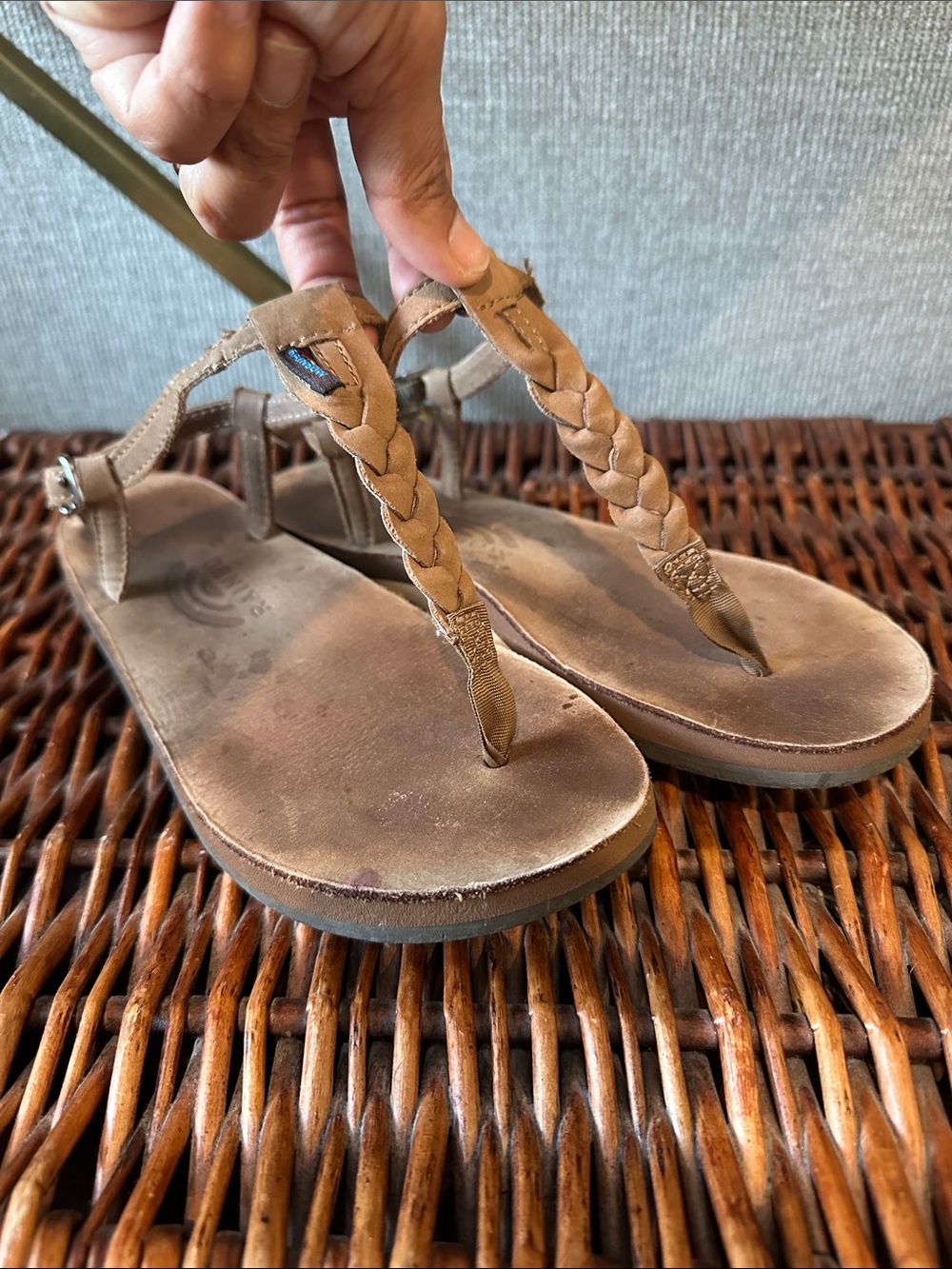 Rainbow  T-Street Braided Sandal - Brown. Size Small - Picture 2 of 5